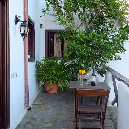 Apartament Charming In Santa Cruz, 70 M² With Terrace *